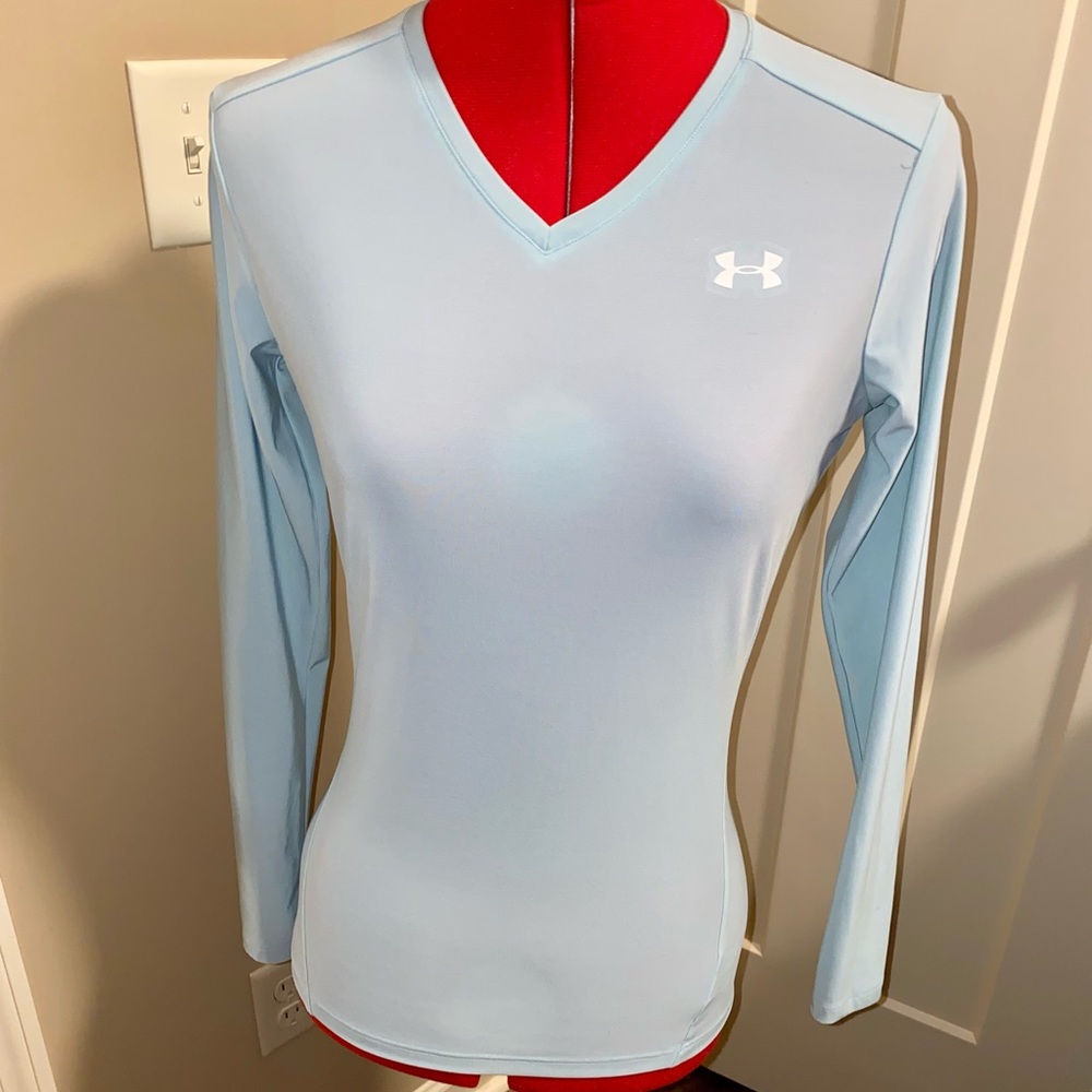 UNDER ARMOUR HEAT GEAR BASE LAYER LONG SLEEVE TOP POWDER BLUE LARGE COMPRESSION